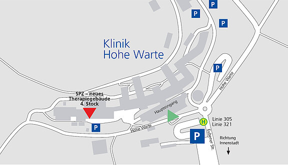 Lageplan der Klinik Hohe Warte mit dem neuen Therapiegebäude im vierten Stock, gekennzeichnet durch einen roten Pfeil. Der Hauptzugang ist hervorgehoben. Parkmöglichkeiten sind durch blaue P-Symbole angezeigt. Haltestelle für Buslinien 305 und 321 befindet sich in der Nähe.